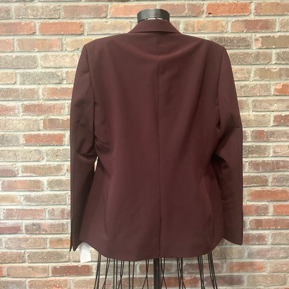 T Tahari Midnight Burgundy Blazer - Picture 2 of 7
